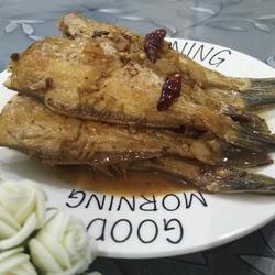 红烧剥皮鱼的做法[图]