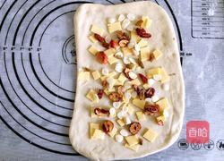 橄榄油坚果咸面包的做法图解5