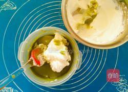 6寸抹茶酸奶戚风蛋糕的做法图解11