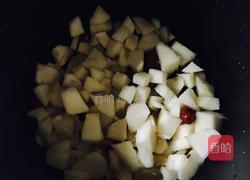 雪梨🍐马蹄糖水的做法图解2