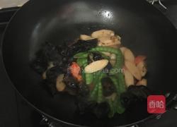 山药炒荷兰豆的做法图解5