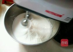 草莓酱夹心蛋糕的做法图解4