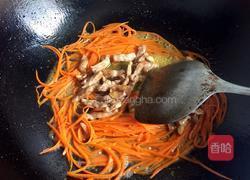 胡萝卜炒肉丝的做法图解5