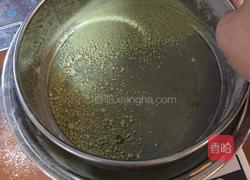 奶油抹茶瑞士卷的做法图解6
