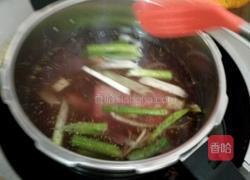 牛脊骨高汤的做法图解4