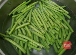 白灼豇豆的做法图解3