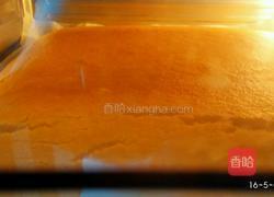 蜂蜜蛋糕卷的做法图解8