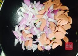 鸡蛋火腿炒洋葱的做法图解4