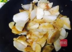 白萝卜烧肉的做法图解3