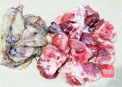 墨鱼干烧筒骨的做法图解1