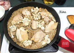 黑啤鸡腿烩饭的做法图解4