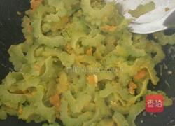 咸鸭蛋焗苦瓜的做法图解5