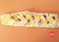 葡萄干菠萝粒面包的做法图解5