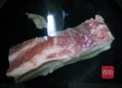 黄金包回锅肉的做法图解1