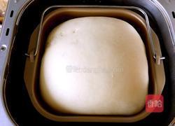 芝士培根面包卷的做法图解2