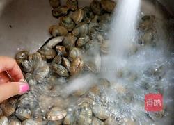 香辣花蛤的做法图解1