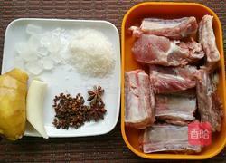 糖醋排骨的做法图解1