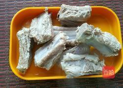 糖醋排骨的做法图解3