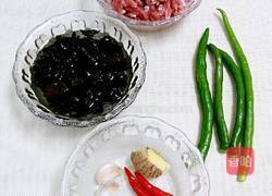 肉丝尖椒的做法图解1