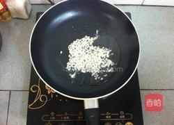 蒜香虹豆角的做法图解2