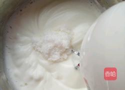 黑加仑抹茶戚风蛋糕的做法图解14