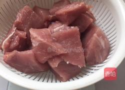 猪肉松的做法图解1