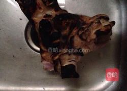 混卤麻辣鸡爪猪蹄的做法图解1