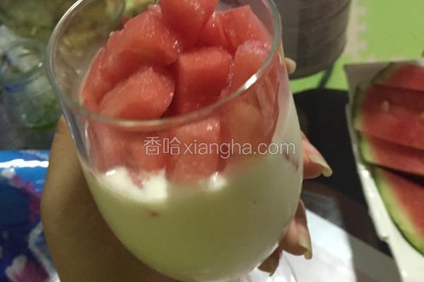 西瓜蜂蜜自制酸奶