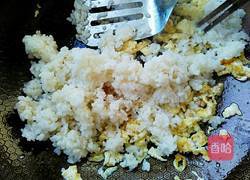 鸡蛋炒饭的做法图解13