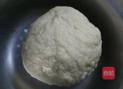 披萨饼皮的做法图解2