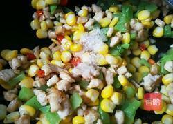 莴笋玉米炒肉丁的做法图解8