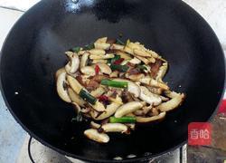 香菇烧鸡的做法图解7