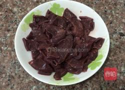 大葱爆炒猪肝的做法图解1