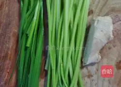 Milk and celery egg pancake recipe 1