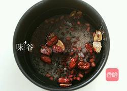 红枣补血养颜粥的做法图解4