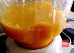 鲜榨芒果汁的做法图解7