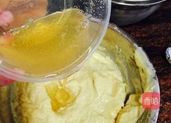 榴莲慕斯蛋糕的做法图解4