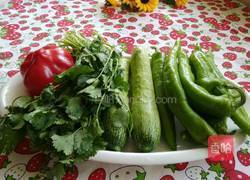 凉拌老虎菜的做法图解1