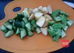 黄瓜汁的做法图解1