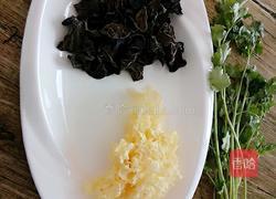 凉拌双耳的做法图解1