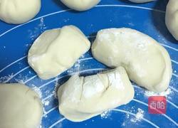 豆沙馅儿包子的做法图解3