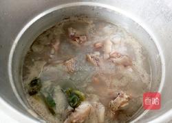 猪蹄炖花生的做法图解5