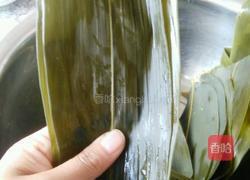 蜜枣三角粽的做法图解5