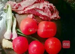番茄炖牛腩的做法图解1