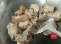 花生炖猪蹄的做法图解8