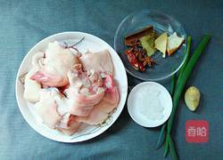 红烧猪脚的做法图解1