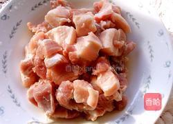 土豆炖肉的做法图解1