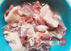 三宝焖鸭（土豆香菇青椒焖鸭）的做法图解3