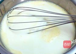 斑兰草莓千层蛋糕的做法图解8