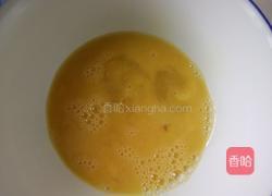 五彩蛋炒饭的做法图解3